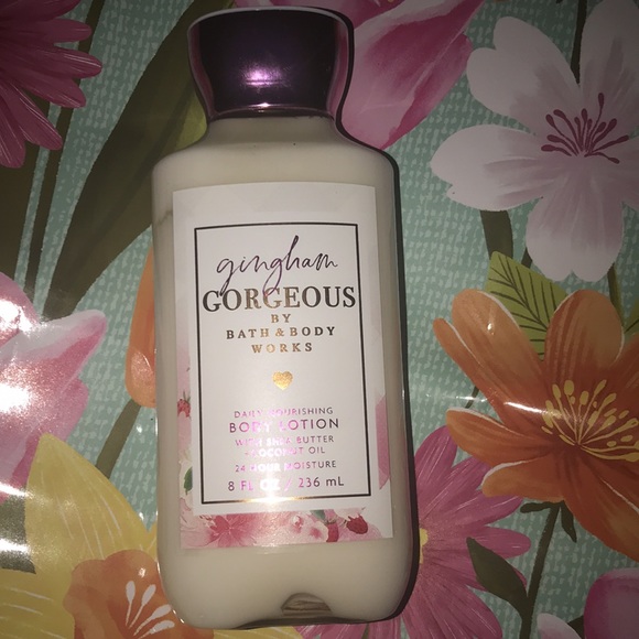 NWT Bath & Body Works Gingham Gorgeous Daily Nourishing Body Lotion 8 fl oz - Picture 3 of 4